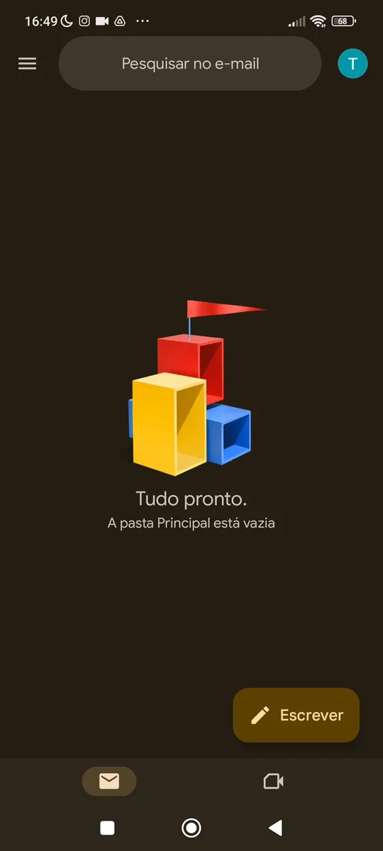 Caixa de entrada do e-mail aberta no celular