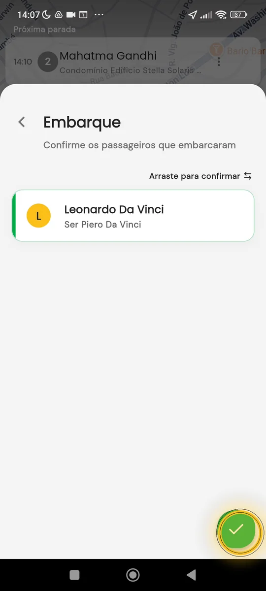 Tela de embarque com o passageiro a confirmar